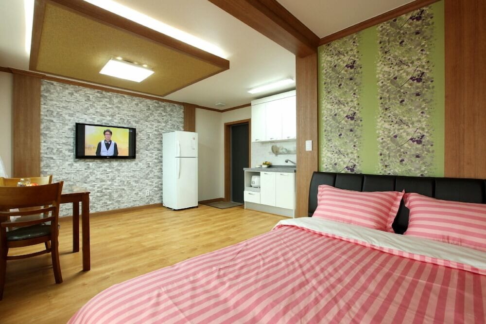 Room (Sora)