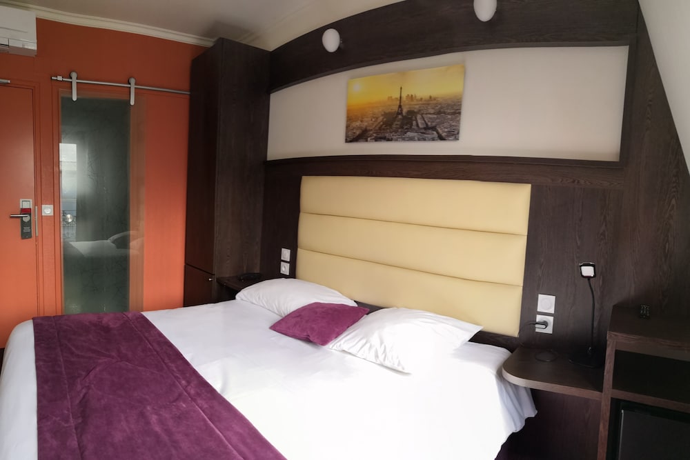 Business Room photo 3