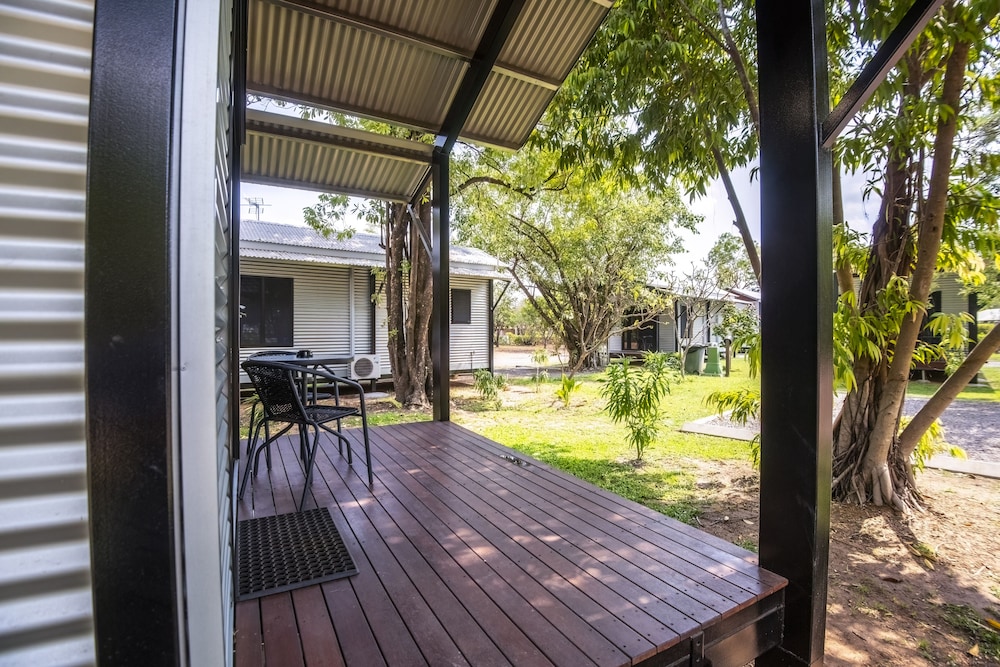 Queen Bungalow, photo 7