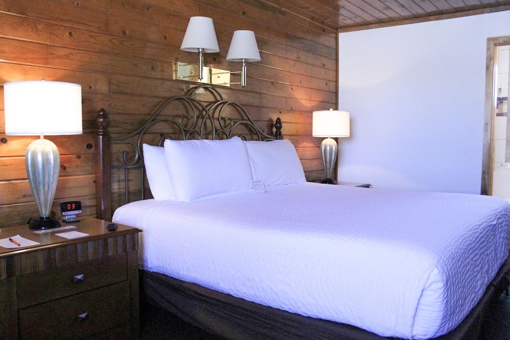 Suite, 1 King Bed, Jetted Tub photo 1