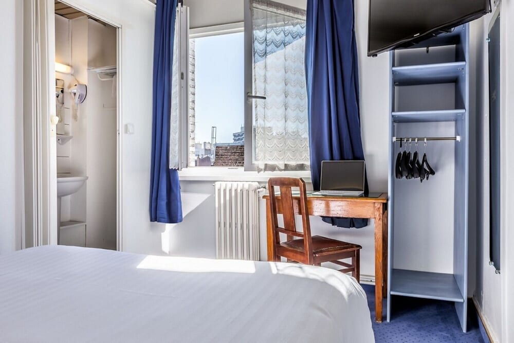 Standard Single Room photo 2
