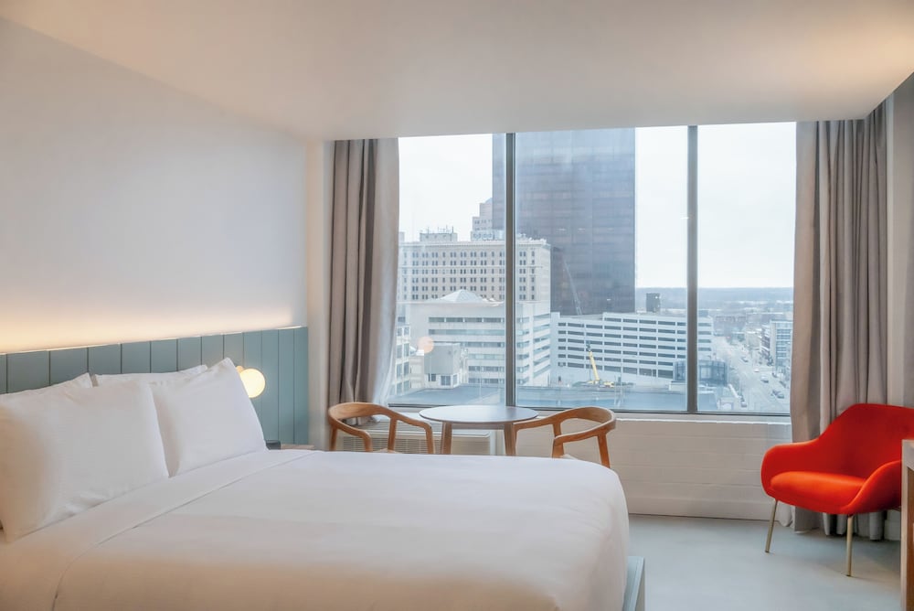 Deluxe Junior Suite photo 1