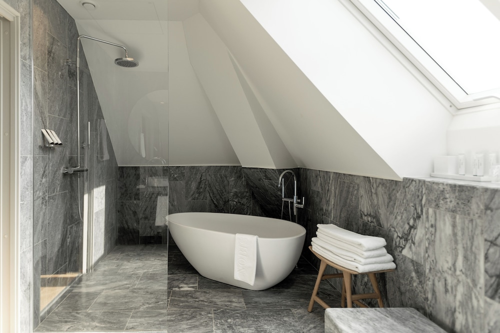Junior Loft (Suite)