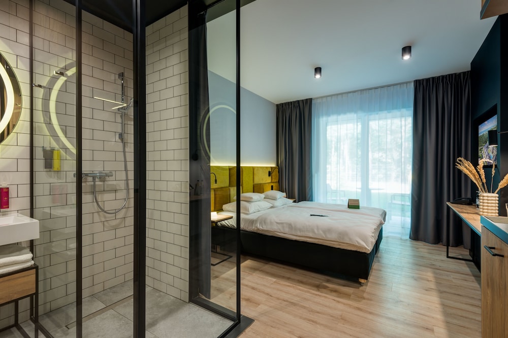 Standard Room, Balcony - Photo 7