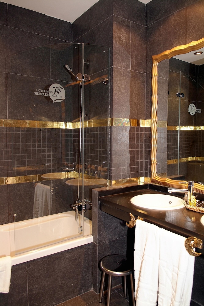 Comfort Triple Room (3) - Photo 3