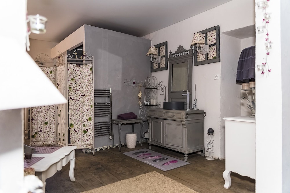 Double Room (Angelot) photo 3