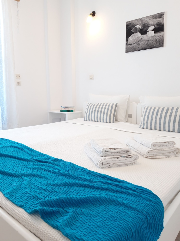 Standard Twin Room, 1 Bedroom, Balcony, Executive Level photo 2