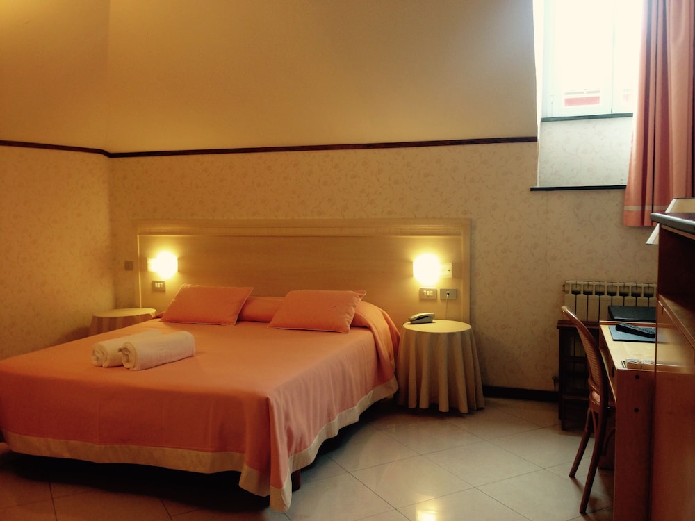 Double Room (Mansard)