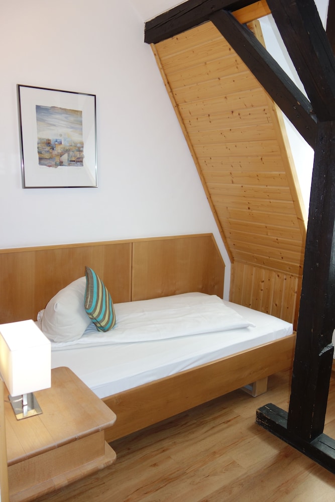 Single Room, Non Smoking photo 1