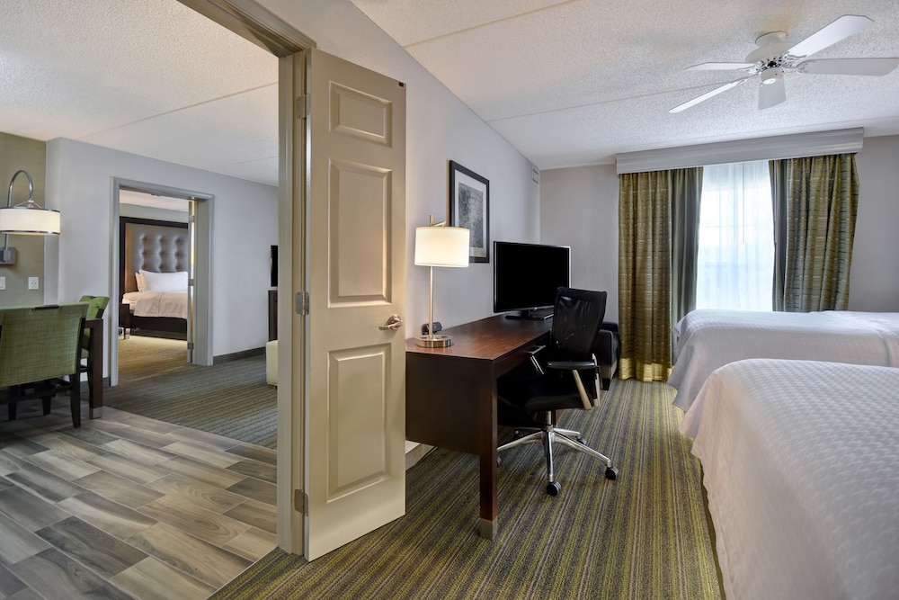 Suite, Accessible, Non Smoking photo 1