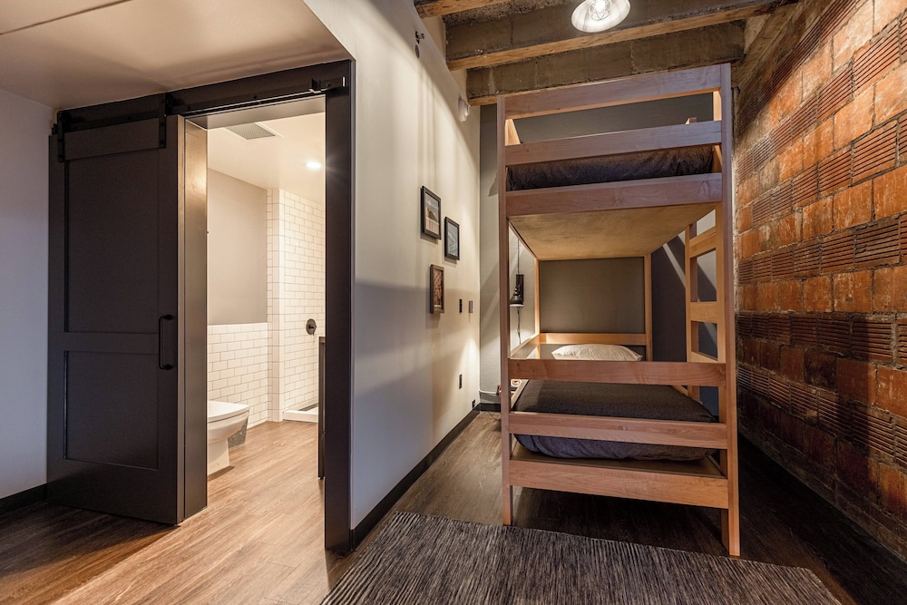 Room, 2 Twin Beds