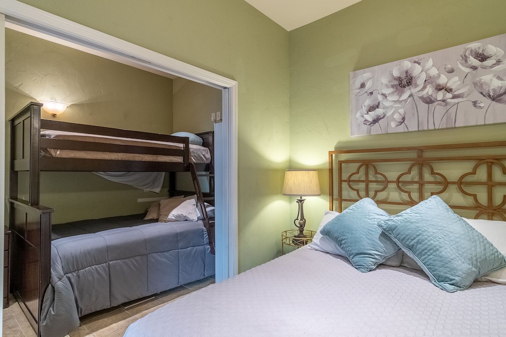 Family Studio, Multiple Beds, Patio