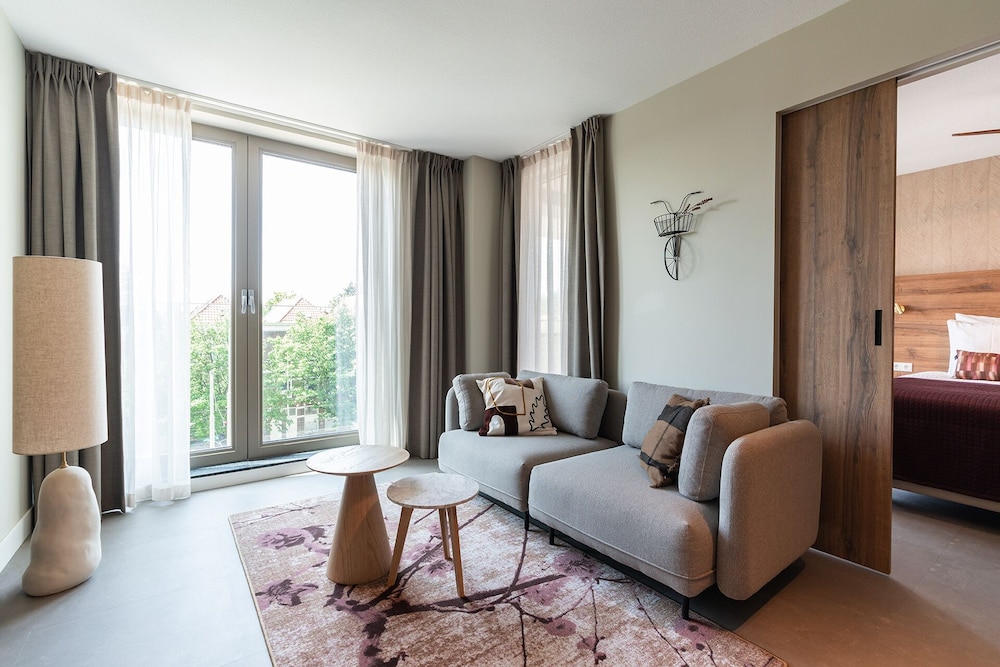 Apartment, Balcony, City View photo 1