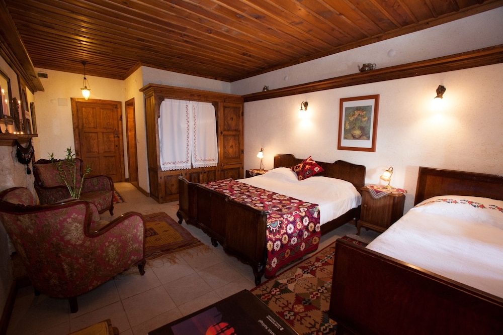 Superior Double or Twin Room with Sea View photo 3