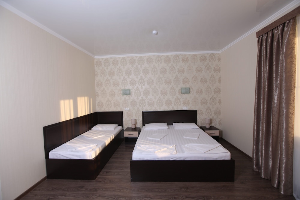 Standard Triple Room photo 1