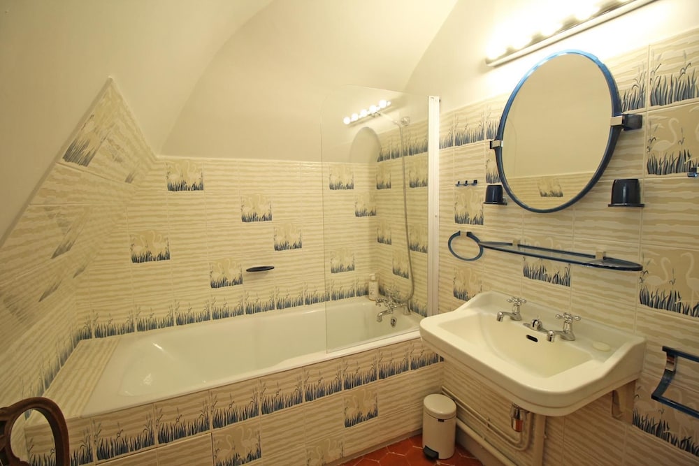 Comfort Suite (De la Tour) photo 2