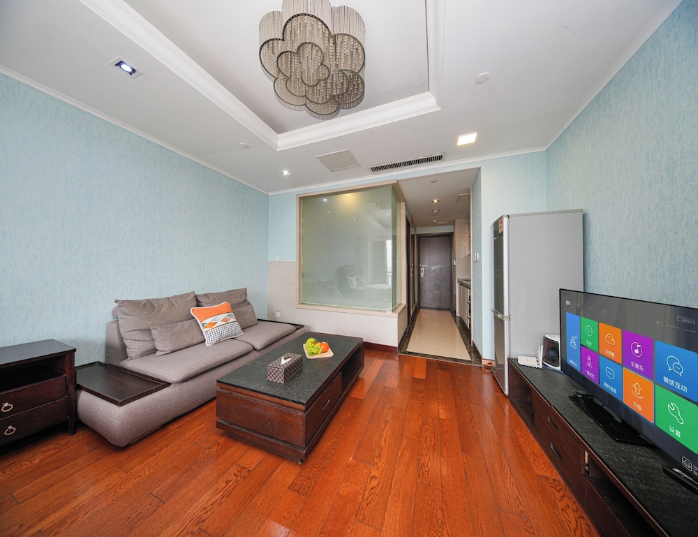 City view Bedroom photo 3