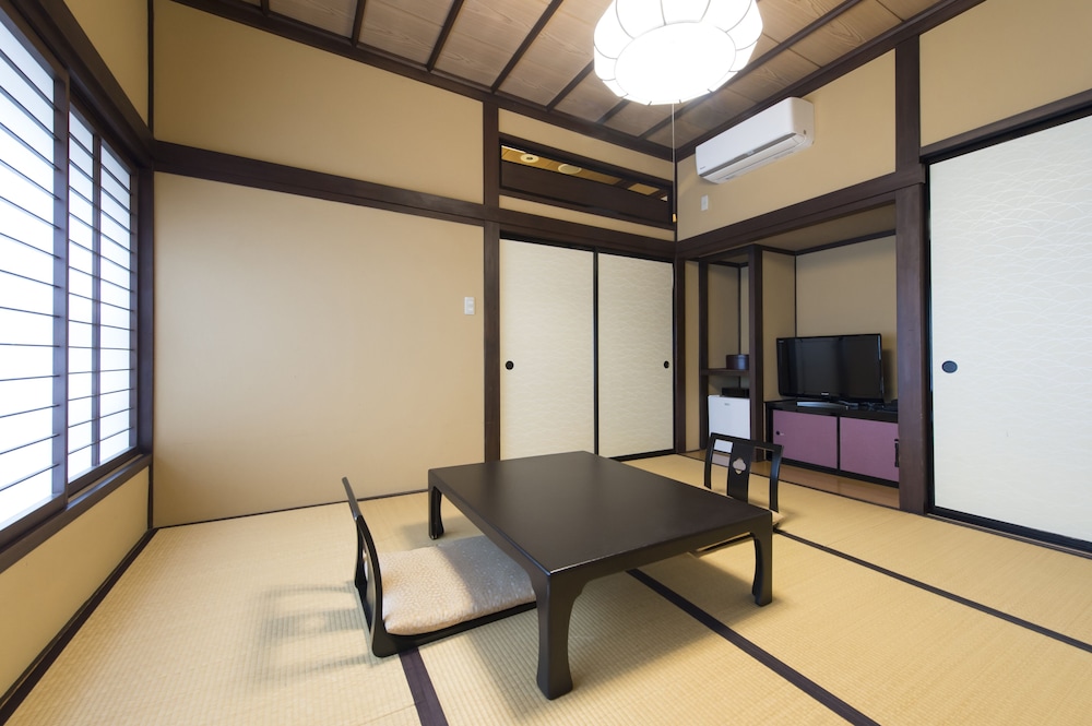 Modern Japanese Style with No Private Bath, Non Smoking (Max 2 Person) (No meal service) photo 2