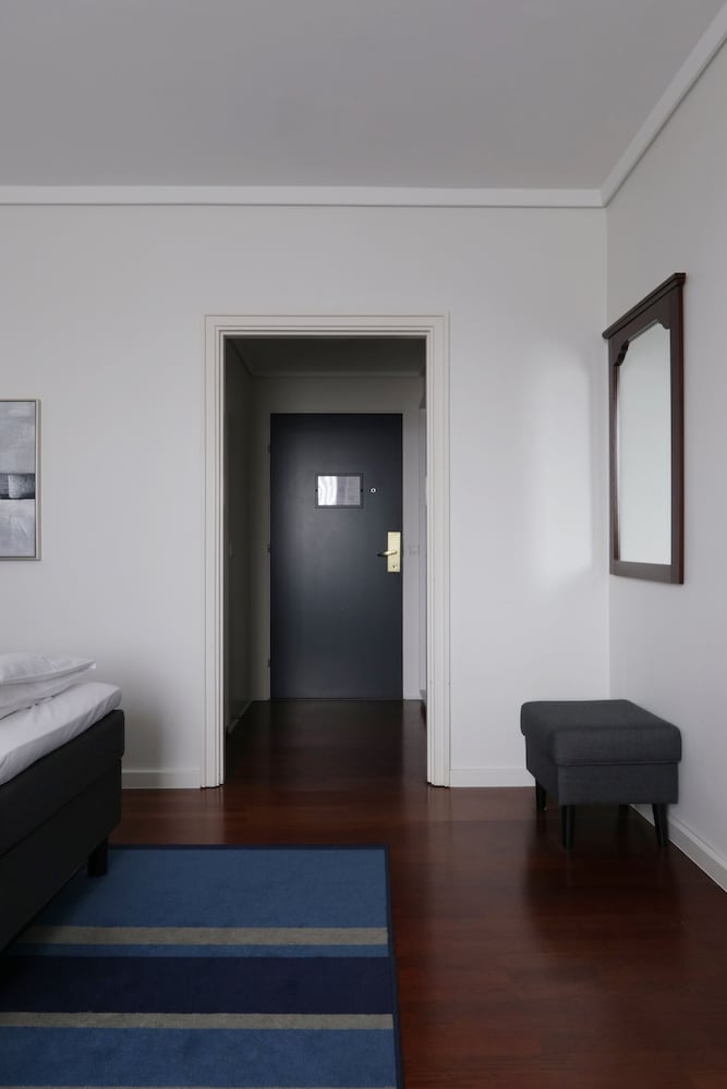 Double Room, 2 Twin Beds photo 3