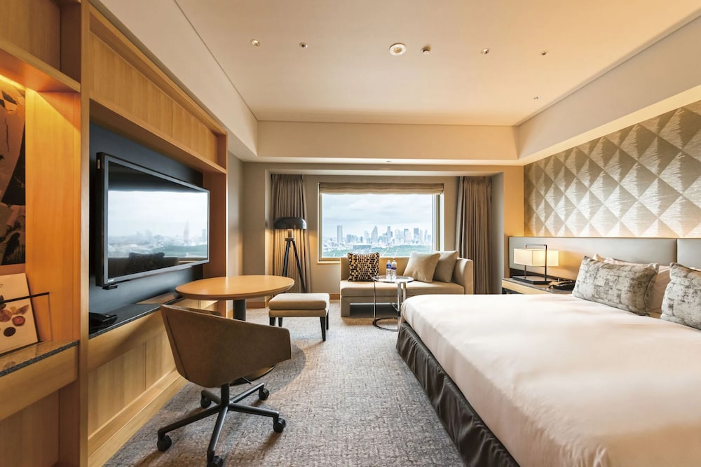 Executive Superior King with Lounge Access, Non Smoking - Photo 1