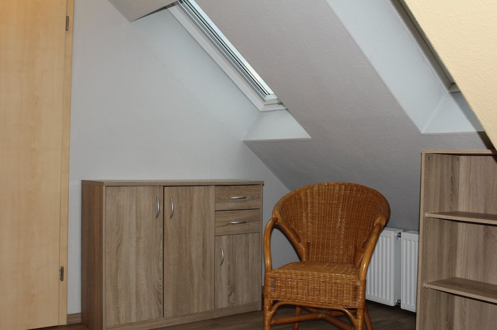 Classic Bungalow, 2 Bedrooms photo 2