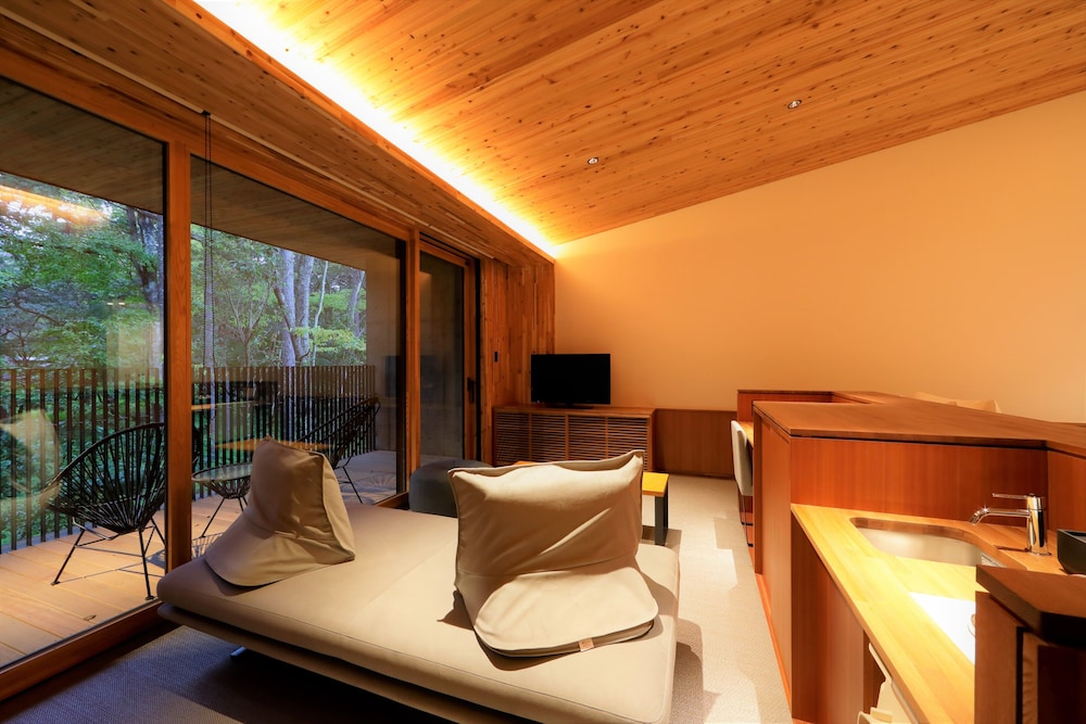 Forest Terrace Deluxe