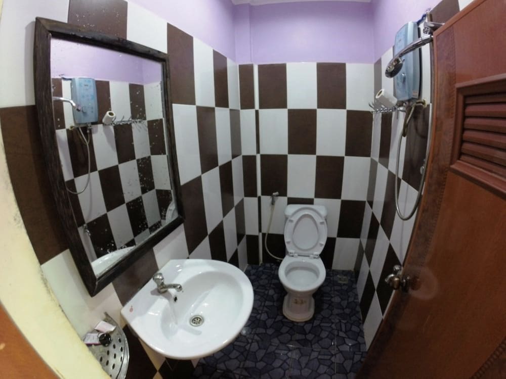 Deluxe Twin Room photo 2