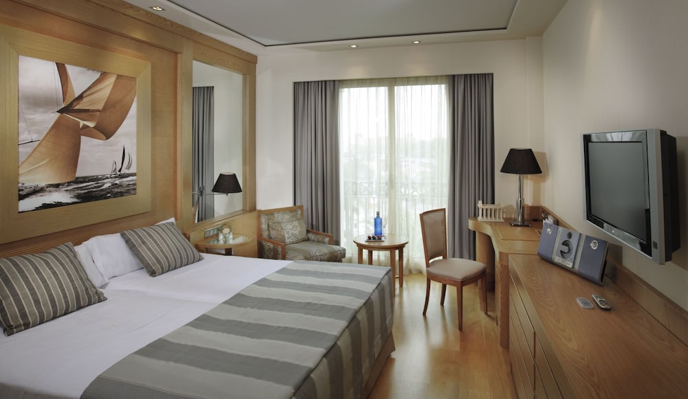 Double Room (child extra bed) photo 3