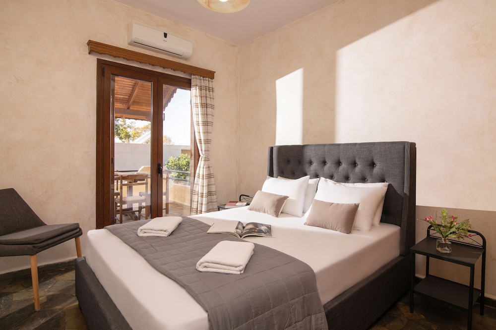 Traditional Villa photo 3