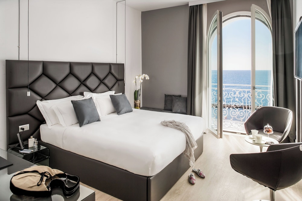 Luxury Double Room, Balcony, Sea View photo 1
