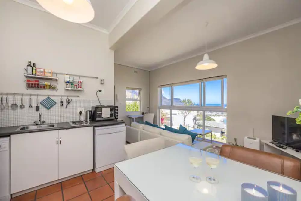 House (1 Bedroom)