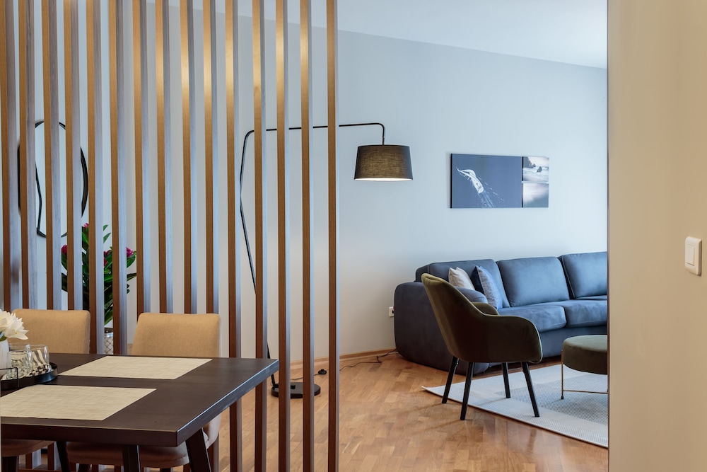 Junior Apartment