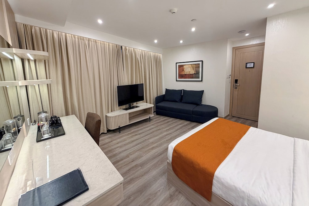 Premier Double Room, 1 Queen Bed - Photo 7