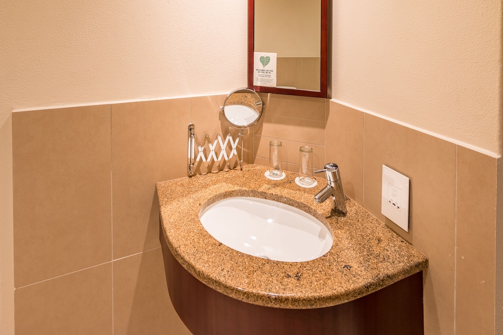 Double Room, Accessible, Non Smoking photo 3
