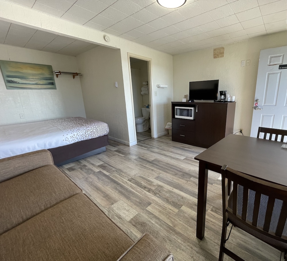 Basic Single Room photo 2