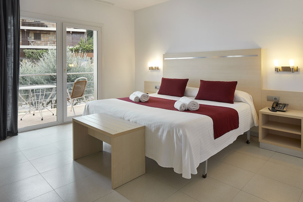 Standard Double or Twin Room, Terrace