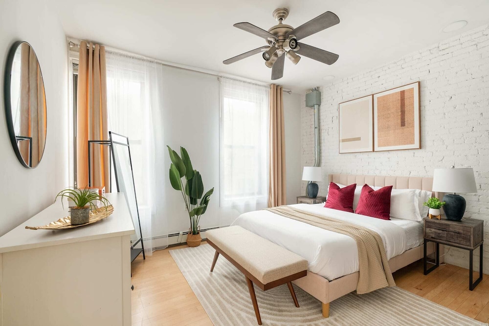 Apartment, 2 Bedrooms, Non Smoking, Pets Allowed photo 1