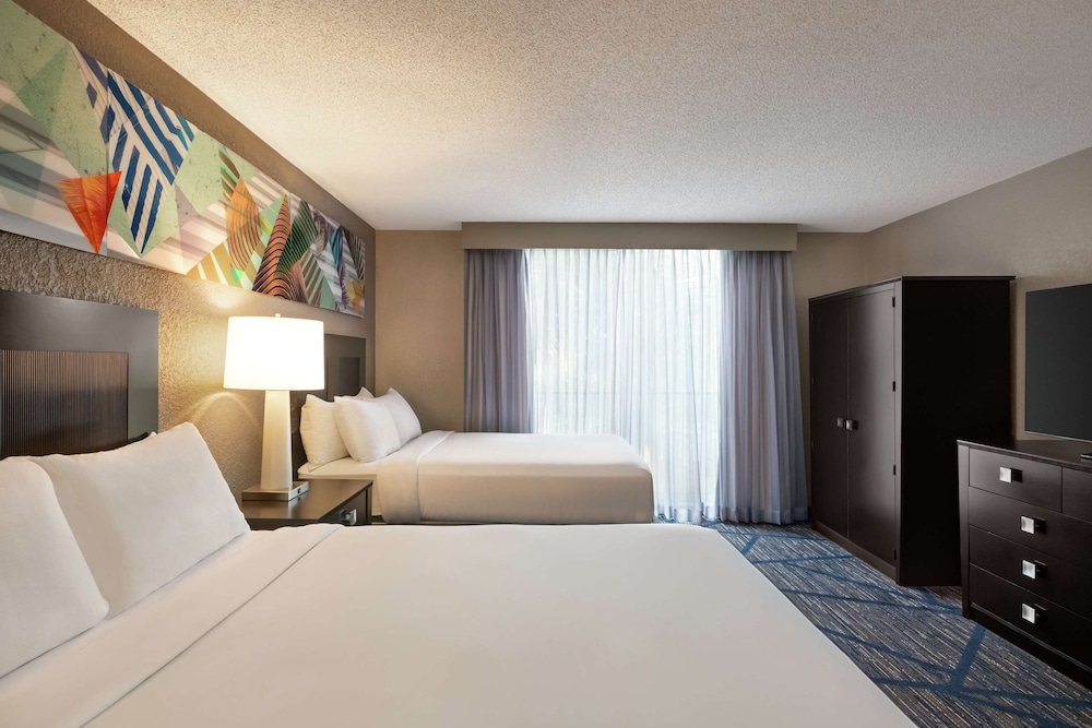 Suite, 2 Queen Beds