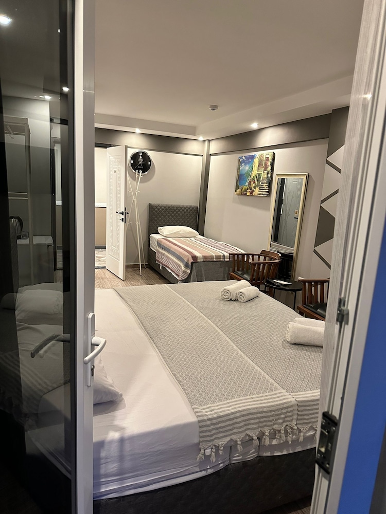 Chambre Triple Familiale