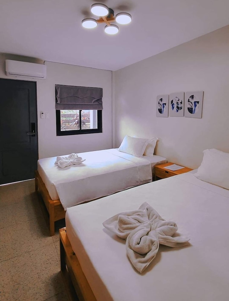 Comfort Room, 1 Bedroom, Non Smoking, Private Bathroom - Photo 6