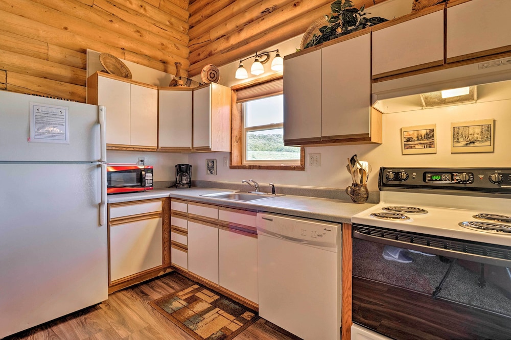 House (2 Bedrooms) photo 2