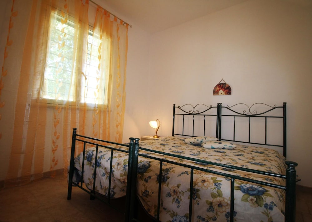 Apartment (2 Bedrooms) photo 2