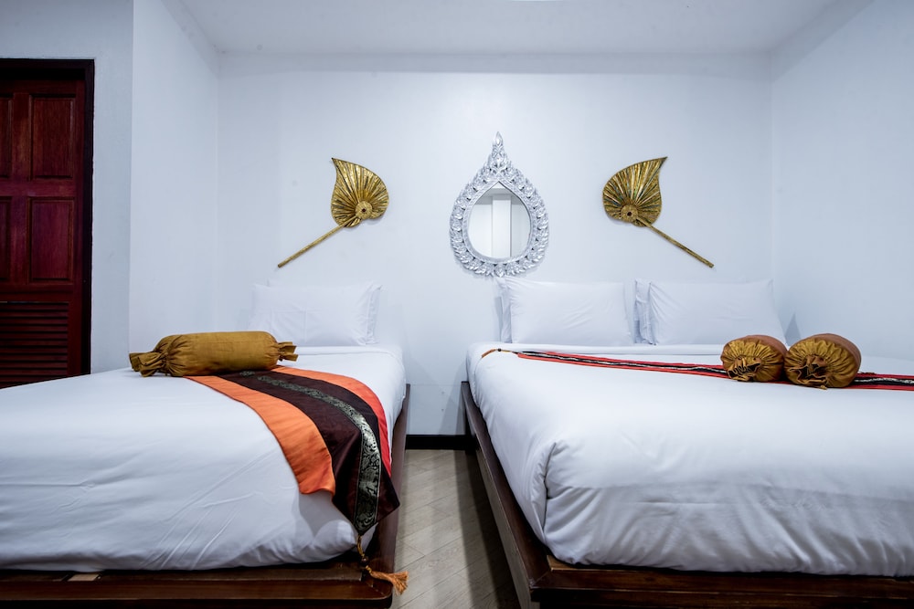 Standard Triple Room, 1 Bedroom thumbnail 6