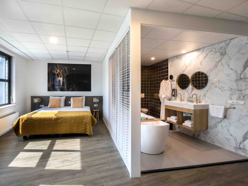 Junior Loft