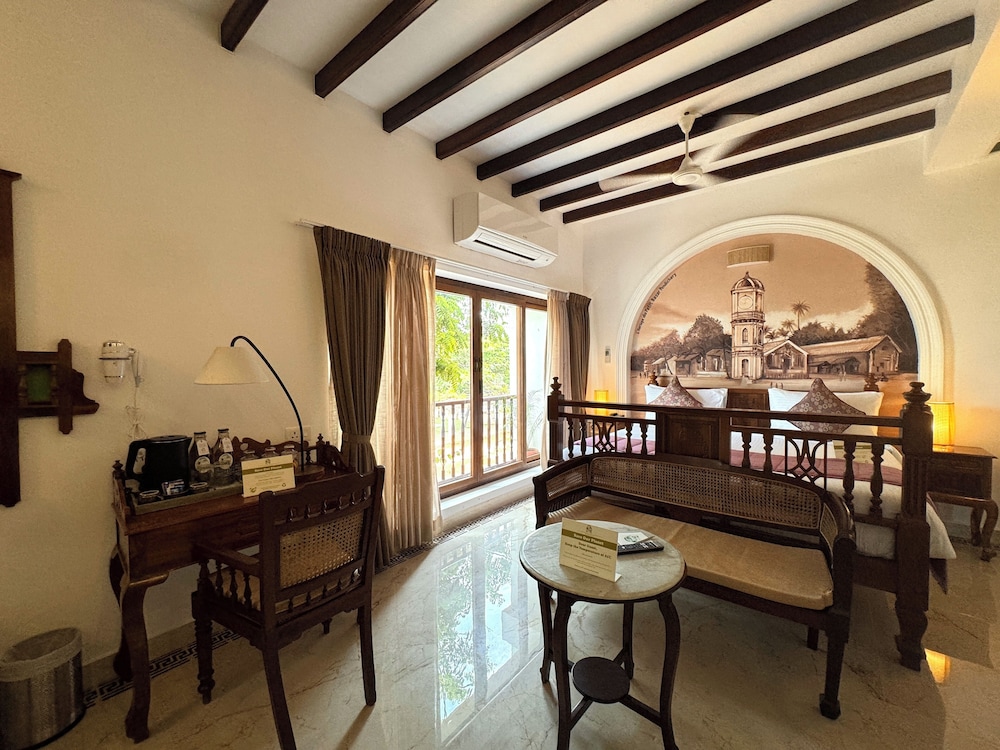 Superior Room, Balcony, Sea View - Photo 6