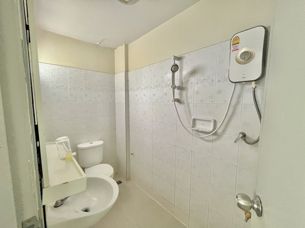Standard Room - Photo 4