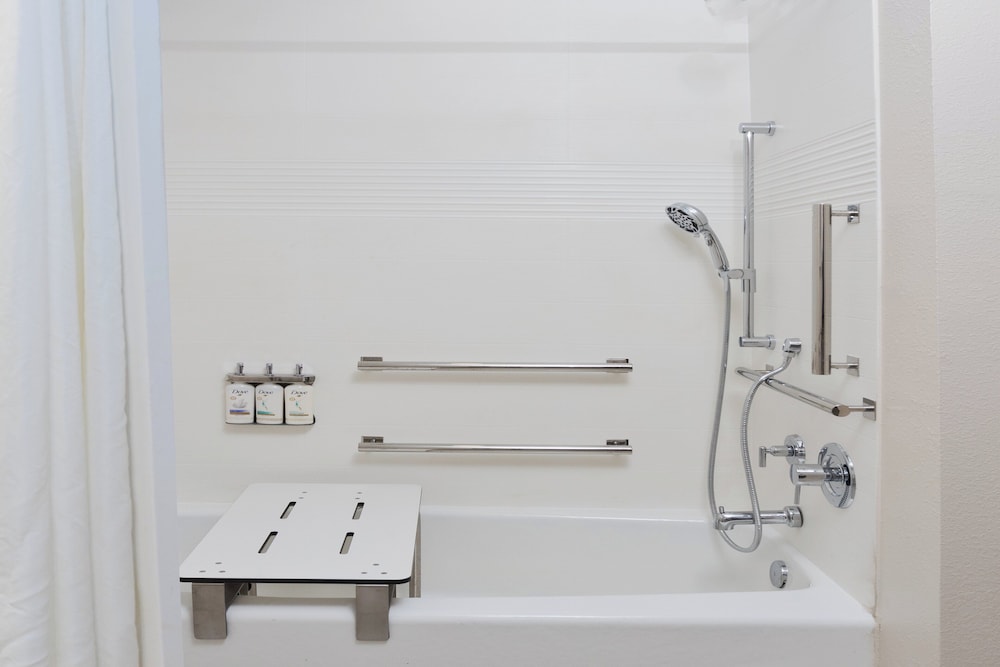 Room, 1 Bedroom, Accessible Bathtub, Non Smoking (Communications, Accessible Tub)