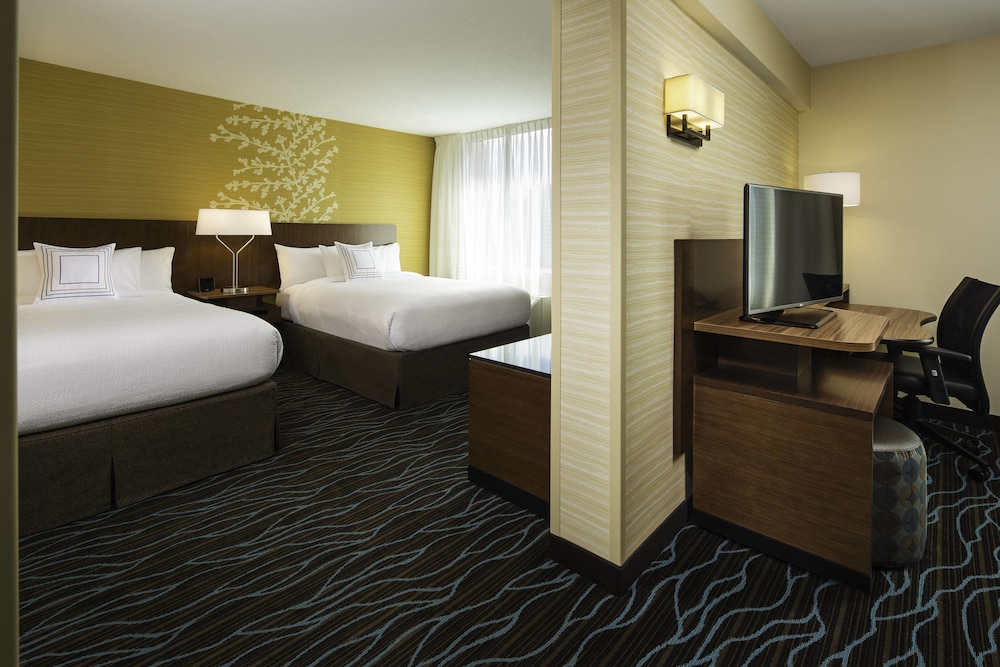 Studio Suite, 1 King Bed with Sofa bed