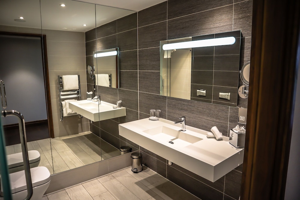 Standard Double or Twin Country View - Photo 6