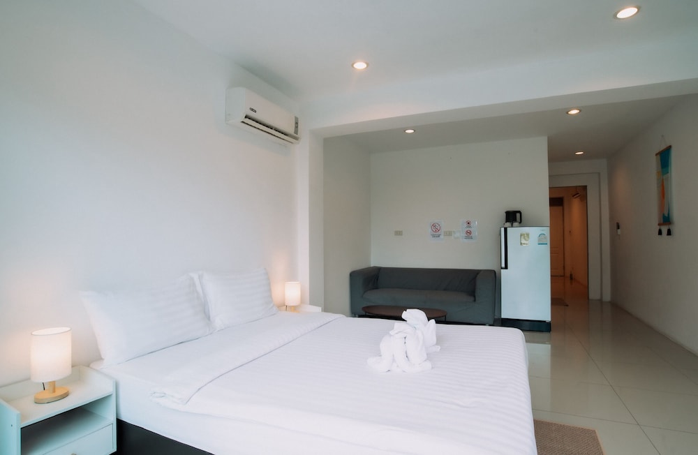 Double or Twin Room photo 2